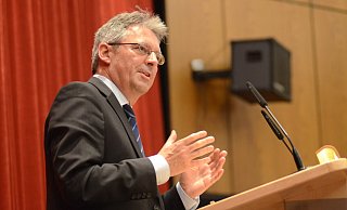 Der Minden-Lübbecker SPD-Bundestagsabgeordnete Achim Post weist auf die ernste Corona-Lage hin. - Joern Spreen-Ledebur Der Minden-Lübbecker SPD-Bundestagsabgeordnete Achim Post weist auf die ernste Corona-Lage hin. - Joern Spreen-Ledebur
