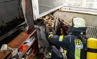 Ein Kühlschrank könnte das Feuer ausgelöst haben. - Feuerwehr Porta/Michael Horst Ein Kühlschrank könnte das Feuer ausgelöst haben. - Feuerwehr Porta/Michael Horst
