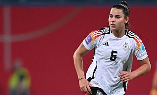 Nationalspielerin Lena Oberdorf fühlt sich manchmal als «Objekt» in den sozialen Medien - Sebastian Christoph Gollnow/dpa Nationalspielerin Lena Oberdorf fühlt sich manchmal als «Objekt» in den sozialen Medien - Sebastian Christoph Gollnow/dpa