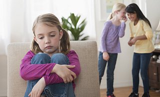Generation "Rücksichtslos"? Ein Drittel aller Jugendlichen hat keinen Gemeinschaftssinn. - Bayer Vital GmbH/Getty Images Generation "Rücksichtslos"? Ein Drittel aller Jugendlichen hat keinen Gemeinschaftssinn. - Bayer Vital GmbH/Getty Images