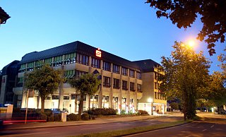 Der Kreis Herford hat die frühere Hauptstelle der Stadtsparkasse gekauft. - Frank-Michael Kiel-Steinkamp Der Kreis Herford hat die frühere Hauptstelle der Stadtsparkasse gekauft. - Frank-Michael Kiel-Steinkamp