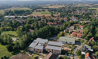 Auf dem Gelände des Wittekindshofes wurde im Oktober 2019 eine große polizeiliche Durchsuchungsaktion durchgeführt. - Jürgen Krüger Auf dem Gelände des Wittekindshofes wurde im Oktober 2019 eine große polizeiliche Durchsuchungsaktion durchgeführt. - Jürgen Krüger
