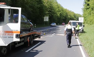 Die Bundesstraße 239 musste gesperrt werden. - Polizei Die Bundesstraße 239 musste gesperrt werden. - Polizei