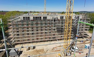 Die „Drei Geschwister" werden die zu Studierenden-Appartements umzubauenden ehemaligen Kasernen-Blocks an der Vlothoer Straße genannt, die jetzt verkauft wurden sollen. - seh Die „Drei Geschwister" werden die zu Studierenden-Appartements umzubauenden ehemaligen Kasernen-Blocks an der Vlothoer Straße genannt, die jetzt verkauft wurden sollen. - seh