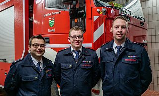 Die künftige Wehrführung: (v. l.). Patrick Falkenrich, Sebastian Lienen und Max Rempe. - Ralph Meyer Die künftige Wehrführung: (v. l.). Patrick Falkenrich, Sebastian Lienen und Max Rempe. - Ralph Meyer