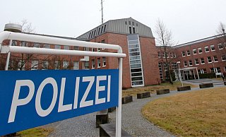 Ein 26-jähriger Drogenabhängiger landete innerhalb kurzer Zeit wegen Einbruchs gleich mehrfach im Gewahrsam der Polizei Bielefeld. - Andreas Zobe Ein 26-jähriger Drogenabhängiger landete innerhalb kurzer Zeit wegen Einbruchs gleich mehrfach im Gewahrsam der Polizei Bielefeld. - Andreas Zobe