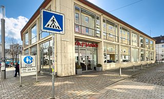 Die Vapiano-Filiale am Niederwall in Bielefeld hat am Dienstag endgültig den Betrieb eingestellt. - Andreas Zobe Die Vapiano-Filiale am Niederwall in Bielefeld hat am Dienstag endgültig den Betrieb eingestellt. - Andreas Zobe