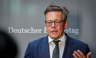 Konstantin von Notz hält eine Debatte über Vorratsdatenspeicherung aktuell für falsch. (Archivbild) - Kay Nietfeld/dpa Konstantin von Notz hält eine Debatte über Vorratsdatenspeicherung aktuell für falsch. (Archivbild) - Kay Nietfeld/dpa