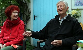 Orlinde und Joachim Radkau beim Gespräch über die Corona-Pandemie und deren Folgen. - Wolfgang Rudolf Orlinde und Joachim Radkau beim Gespräch über die Corona-Pandemie und deren Folgen. - Wolfgang Rudolf