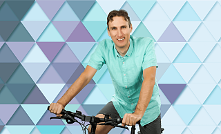 Lars Heise liebt neben Schlager auch das Radfahren. - Jenny van Bree Lars Heise liebt neben Schlager auch das Radfahren. - Jenny van Bree