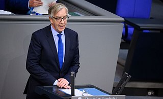 Der Linken-Vorsitzende Dietmar Bartsch macht seinem Ärger über die Ampel-Koalition Luft. - Bernd von Jutrczenka/dpa Der Linken-Vorsitzende Dietmar Bartsch macht seinem Ärger über die Ampel-Koalition Luft. - Bernd von Jutrczenka/dpa