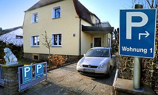 Alles geregelt: Für Neubauten gelten in Gütersloh jetzt strengere Vorschriften, was den Parkraum für Pkw angeht. - A.Fruecht Alles geregelt: Für Neubauten gelten in Gütersloh jetzt strengere Vorschriften, was den Parkraum für Pkw angeht. - A.Fruecht