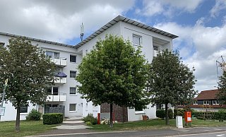 In diesem Mehrfamilienhaus in der Bad Oeynhausener Südstadt war in der Nacht zum 25. Mai eine 36-jährige Frau getötet worden. - Nicole Bliesener In diesem Mehrfamilienhaus in der Bad Oeynhausener Südstadt war in der Nacht zum 25. Mai eine 36-jährige Frau getötet worden. - Nicole Bliesener