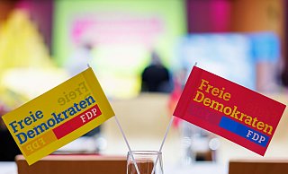 Bei der letzten Mitgliederbefragung hatte es nur eine überaus knappe Mehrheit für einen Verbleib in der Ampel-Koalition gegeben. - Daniel Karmann/dpa Bei der letzten Mitgliederbefragung hatte es nur eine überaus knappe Mehrheit für einen Verbleib in der Ampel-Koalition gegeben. - Daniel Karmann/dpa