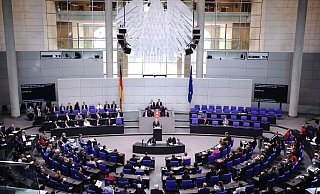 Bundeskanzler Olaf Scholz (SPD) spricht im Bundestag. - Foto: Kay Nietfeld/dpa Bundeskanzler Olaf Scholz (SPD) spricht im Bundestag. - Foto: Kay Nietfeld/dpa