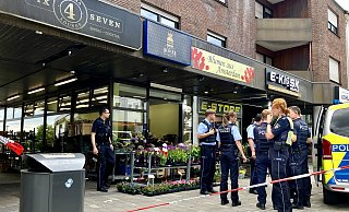 Der 20-jährige Bielefelder soll versucht haben, einen Tankstellenmitarbeiter mit einem Messer zu töten. - Jens Reichenbach Der 20-jährige Bielefelder soll versucht haben, einen Tankstellenmitarbeiter mit einem Messer zu töten. - Jens Reichenbach