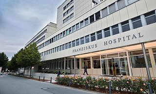 Heute ein Krankenhaus mit 900 Mitarbeitern: Das Franziskus Hospital an der Kiskerstraße. - Sarah Jonek Heute ein Krankenhaus mit 900 Mitarbeitern: Das Franziskus Hospital an der Kiskerstraße. - Sarah Jonek