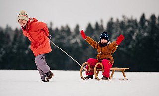 Am Wochenende muss mit Schnee und Glätte gerechnet werden. - Besim Mazhiqi Am Wochenende muss mit Schnee und Glätte gerechnet werden. - Besim Mazhiqi