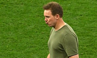 Julian Nagelsmann könnte bei der WM gleich gegen ein Top-Team gefordert sein. - Peter Kneffel/dpa Julian Nagelsmann könnte bei der WM gleich gegen ein Top-Team gefordert sein. - Peter Kneffel/dpa