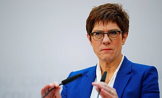 Annegret Kramp-Karrenbauer will ihren CDU-Vorsitz abgeben. - Hannibal Hanschke/REUTERS Annegret Kramp-Karrenbauer will ihren CDU-Vorsitz abgeben. - Hannibal Hanschke/REUTERS