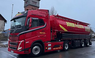 Der neue Sattelzug mit E-Antrieb gehört zum Umweltkonzept der Warburger Firma. Sie sei nahezu zu 90 Prozent CO?-frei, sagt Juniorchef Joris Freytag. - Freytag Der neue Sattelzug mit E-Antrieb gehört zum Umweltkonzept der Warburger Firma. Sie sei nahezu zu 90 Prozent CO?-frei, sagt Juniorchef Joris Freytag. - Freytag