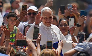 Papst Leo XIV.: Der Sport ist auch ein Weg, «Frieden zu schaffen». - Alessandra Tarantino/AP/dpa Papst Leo XIV.: Der Sport ist auch ein Weg, «Frieden zu schaffen». - Alessandra Tarantino/AP/dpa