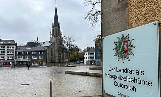 Am Berliner Platz in Gütersloh soll es am frühen Nachmittag des Mittwoch, 30. Oktober, zur Geldübergabe gekommen sein. - Christian Bröder Am Berliner Platz in Gütersloh soll es am frühen Nachmittag des Mittwoch, 30. Oktober, zur Geldübergabe gekommen sein. - Christian Bröder