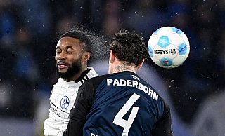 Moussa Sylla schoss das erste Schalker Tor - David Inderlied/dpa Moussa Sylla schoss das erste Schalker Tor - David Inderlied/dpa