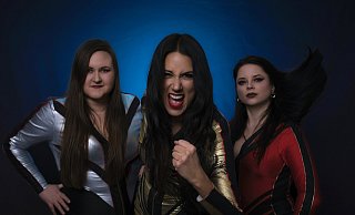 The Gems komplettieren das Line up des Altenbergener Festivals. - The Gems/Mikael Hulten The Gems komplettieren das Line up des Altenbergener Festivals. - The Gems/Mikael Hulten