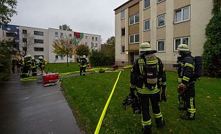 Am Sonntag war am Rabenhof ein Feuer ausgebrochen. - Foto: Christian Mathiesen Am Sonntag war am Rabenhof ein Feuer ausgebrochen. - Foto: Christian Mathiesen