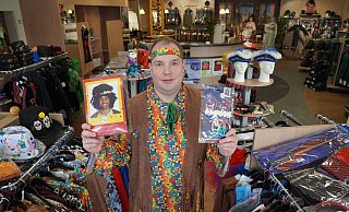 Für viele stellt sich im Kreis Paderborn die Frage: Als was gehe ich an Karneval? - Felix Schwien Für viele stellt sich im Kreis Paderborn die Frage: Als was gehe ich an Karneval? - Felix Schwien
