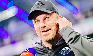 SCP-Trainer Lukas Kwasniok ist und bleibt in Sachen Sprüche ein zuverlässiger Lieferant. - Besim Mazhiqi SCP-Trainer Lukas Kwasniok ist und bleibt in Sachen Sprüche ein zuverlässiger Lieferant. - Besim Mazhiqi