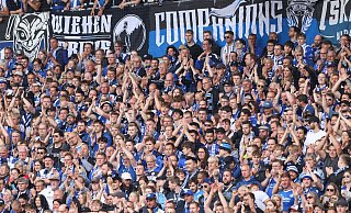 Die Bielefelder Schüco-Arena war im letzten Ligaspiel gegen Waldhof Mannheim nahezu ausverkauft. - Oliver Krato Die Bielefelder Schüco-Arena war im letzten Ligaspiel gegen Waldhof Mannheim nahezu ausverkauft. - Oliver Krato