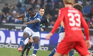 Merveille Biankadi rettete Arminia Bielefeld mit seinem späten Treffer einen Punkt gegen die SpVgg Unterhaching. - Oliver Krato Merveille Biankadi rettete Arminia Bielefeld mit seinem späten Treffer einen Punkt gegen die SpVgg Unterhaching. - Oliver Krato
