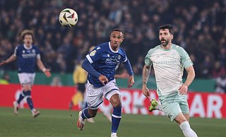 Arminia Bielefeld empfängt Werder Bremen in der ersten Runde des DFB-Pokals zum Traditionsduell auf der Alm. Das letzte Duell gewann der DSC. - Oliver Krato Arminia Bielefeld empfängt Werder Bremen in der ersten Runde des DFB-Pokals zum Traditionsduell auf der Alm. Das letzte Duell gewann der DSC. - Oliver Krato
