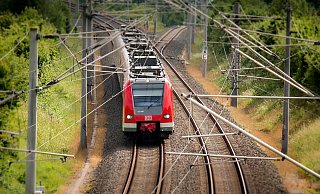 Vom Bünder Bahnhof aus können Reisende in fünf Stunden viele spannende Destinationen erreichen. - (Symbolbild): Pixabay Vom Bünder Bahnhof aus können Reisende in fünf Stunden viele spannende Destinationen erreichen. - (Symbolbild): Pixabay