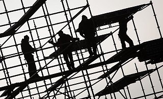 Die deutsche Wirtschaft schwächelt - auch die Baubranche steckt in der Krise (Archivbild). - Christian Charisius/dpa Die deutsche Wirtschaft schwächelt - auch die Baubranche steckt in der Krise (Archivbild). - Christian Charisius/dpa