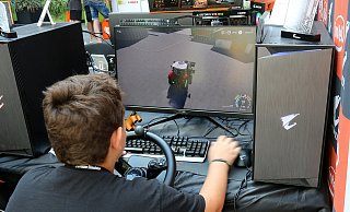 Mit diesem Videospiel lässt sich ein eigener Hof konstruieren, inklusive Wege, Felder und Wiesen. - Robert Becker Mit diesem Videospiel lässt sich ein eigener Hof konstruieren, inklusive Wege, Felder und Wiesen. - Robert Becker