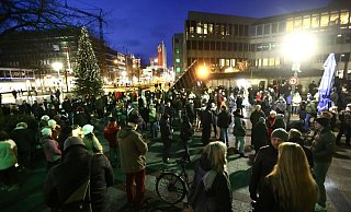 Zu den jüngsten Demos kamen jeweils Hunderte Teilnehmer. - Charlotte Mahncke (Archiv) Zu den jüngsten Demos kamen jeweils Hunderte Teilnehmer. - Charlotte Mahncke (Archiv)
