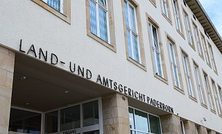 Vor dem Amtsgericht Paderborn mussten sich Anhänger des SC Paderborn verantworten. - Lena Henning Vor dem Amtsgericht Paderborn mussten sich Anhänger des SC Paderborn verantworten. - Lena Henning