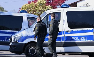 Bei einer Hausdurchsuchung wurden Anhaltspunkte für weitere aktuelle Taten gefunden. - Symbolfoto: picture alliance Bei einer Hausdurchsuchung wurden Anhaltspunkte für weitere aktuelle Taten gefunden. - Symbolfoto: picture alliance
