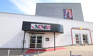 Der Tatort: Am 23. September 2018 schossen mehrere Männer auf den Haupteingang der Diskothek Mondo am Werre-Park. Zwei Türsteher wurden dabei verletzt. - Ulf Hanke Der Tatort: Am 23. September 2018 schossen mehrere Männer auf den Haupteingang der Diskothek Mondo am Werre-Park. Zwei Türsteher wurden dabei verletzt. - Ulf Hanke