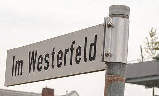 In der Straße "Im Westerfeld" in einer Siedlung in Rahden soll es zu einem Messerangriff gekommen sein. - Noah Brümmelhorst In der Straße "Im Westerfeld" in einer Siedlung in Rahden soll es zu einem Messerangriff gekommen sein. - Noah Brümmelhorst