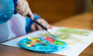Die Kita-Kinder müssen am Nachmittag zu Hause betreut werden. - Katharina Eisele Die Kita-Kinder müssen am Nachmittag zu Hause betreut werden. - Katharina Eisele