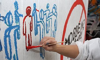 Mobbing und Diffamierungen gehören offenkundig leider zum Alltag. - Christine Panhorst Mobbing und Diffamierungen gehören offenkundig leider zum Alltag. - Christine Panhorst