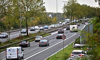 Der Ostwestfalendamm muss erwartungsgemäß immer mehr Verkehr aufnehmen. Erstmals sind die Tageswerte sechsstellig. - Sarah Jonek Der Ostwestfalendamm muss erwartungsgemäß immer mehr Verkehr aufnehmen. Erstmals sind die Tageswerte sechsstellig. - Sarah Jonek