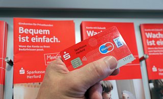 Durch das Bundesteilhabegesetz sollen körperlich und geistig behinderte Menschen einen Zugang zu den eigenen Geldern erhalten. - Frank-Michael Kiel-Steinkamp Durch das Bundesteilhabegesetz sollen körperlich und geistig behinderte Menschen einen Zugang zu den eigenen Geldern erhalten. - Frank-Michael Kiel-Steinkamp
