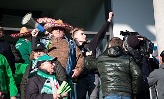 Stilecht mit Sombrero: Was ein echter „Amigo“ sein will, hält sich an den Dresscode. Das Zeigler-Team ist dicht dran. - Noah Wedel Stilecht mit Sombrero: Was ein echter „Amigo“ sein will, hält sich an den Dresscode. Das Zeigler-Team ist dicht dran. - Noah Wedel