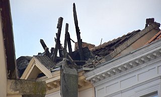 Die Wohnung im Dachgeschoss ist vollständig ausgebrannt. - Thomas Lieske Die Wohnung im Dachgeschoss ist vollständig ausgebrannt. - Thomas Lieske