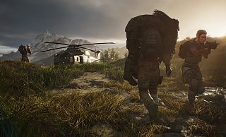 Der Hubschrauber wartet schon: In "Breakpoint" können wir unsere verletzten Kameraden auf den Schultern an einen sicheren Ort bringen und müssen sie nicht mehr im Kugelhagel verarzten. - Ubisoft Der Hubschrauber wartet schon: In "Breakpoint" können wir unsere verletzten Kameraden auf den Schultern an einen sicheren Ort bringen und müssen sie nicht mehr im Kugelhagel verarzten. - Ubisoft